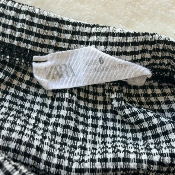 2 Zara Kids Black Textured Fabric and Sparkle size 6 - Picture 3 of 3